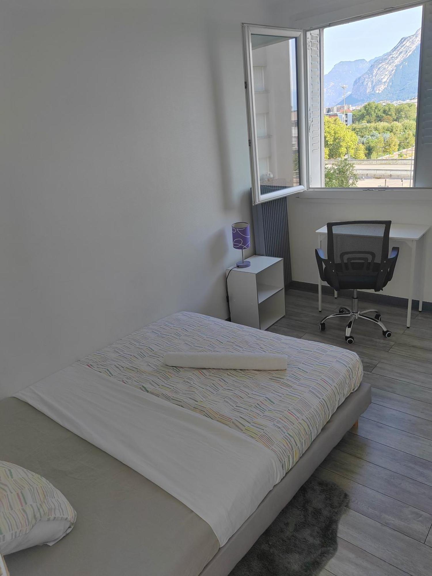 Privatunterkunft Dans Partage, A 8 Min Du Centre-ville *