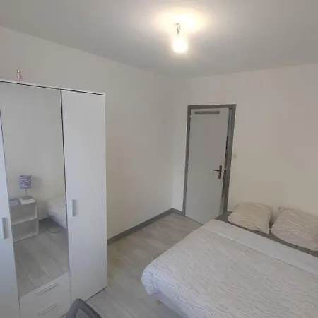 Une Chambre Dans Appartement Partage, Grenoble A 8 Min Du Centre-Ville Extérieur photo